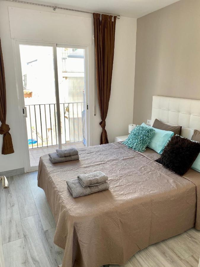 Amazing 2 Bedroom Apartment With Big Sun Terrace Sitges Centre Beach Bagian luar foto